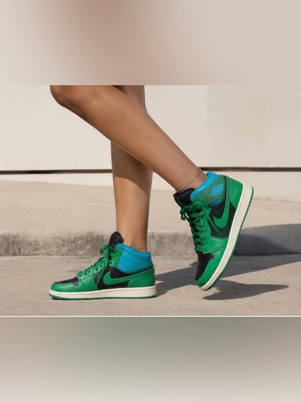 Jordan Women's Green and Black Athletic High-Top Sneakers